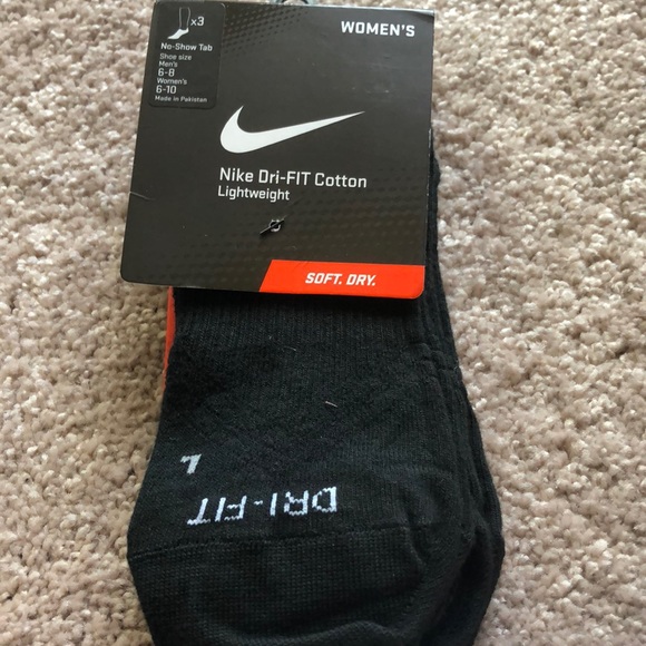 dri fit socks womens